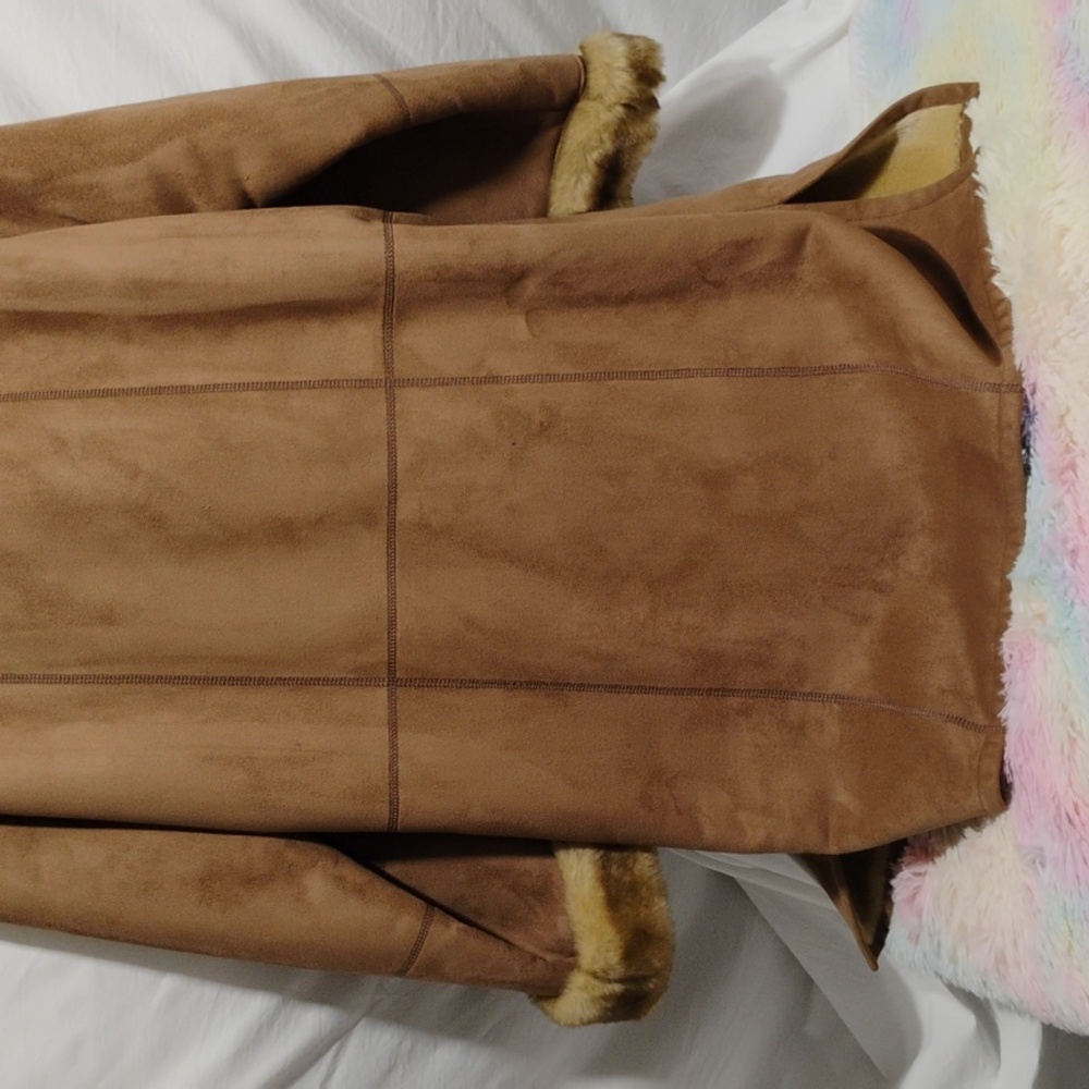 SALE! Gallery Faux Fur & Suede Long Gorgeous Coat Sz.L Never Worn - Picture 12 of 13